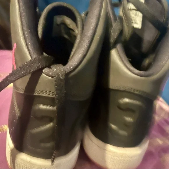 Nike Air Jordan 1 Flight 5 pink detail size 7.5Y - Picture 5 of 5